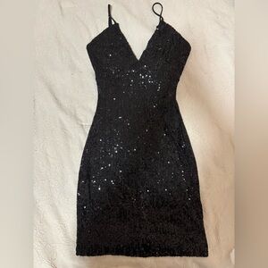 Windsor Black Sequin Strapless V-Neck Dress